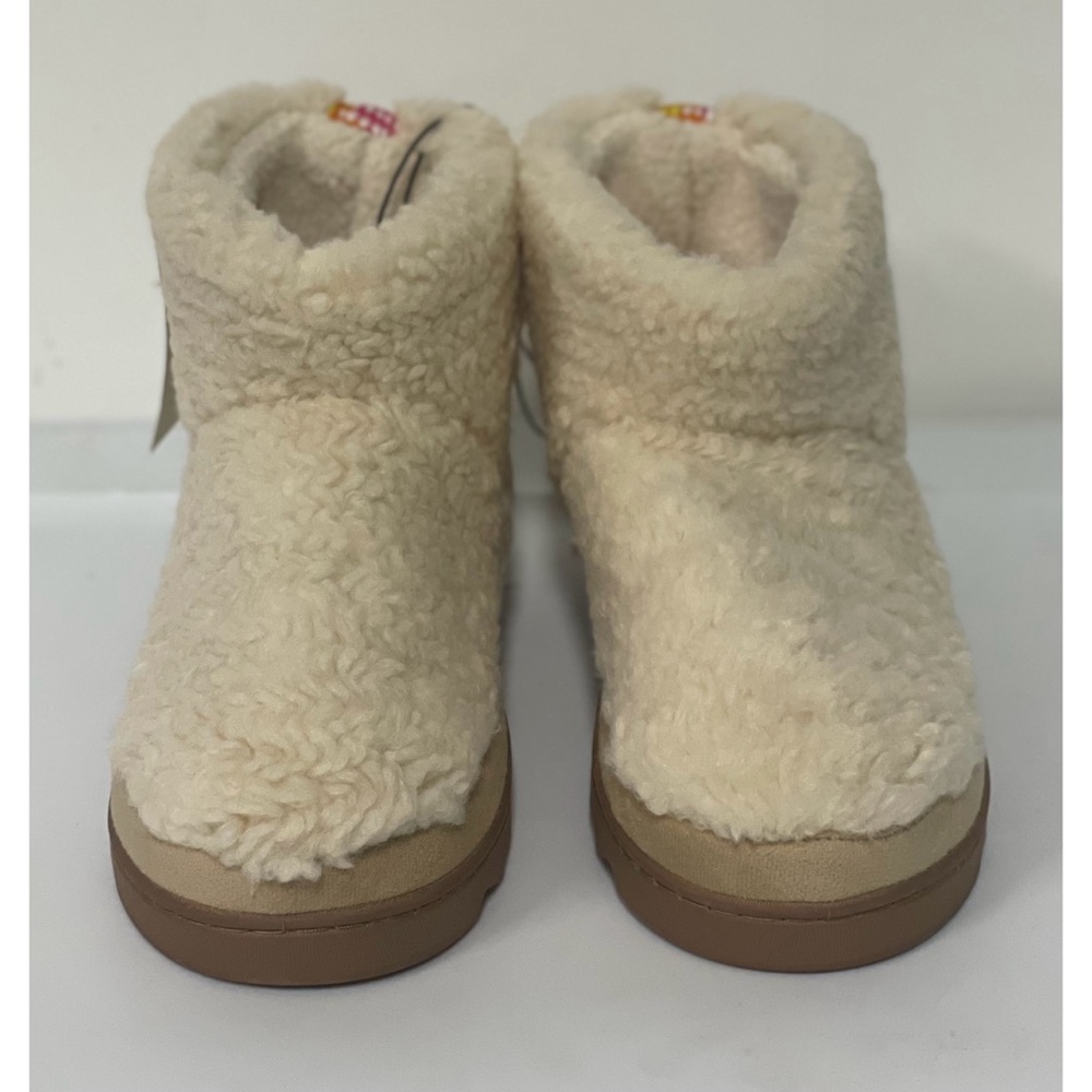 NWT Dearfoams Whitney Teddy Ankle Boot Slippers Cream Size S (5 - 6) - Picture 4 of 6